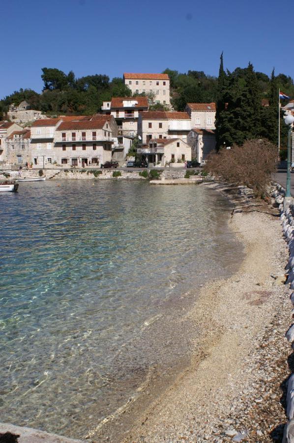 Apartments And Rooms By The Sea Racisce, Korcula - 4341 Dış mekan fotoğraf