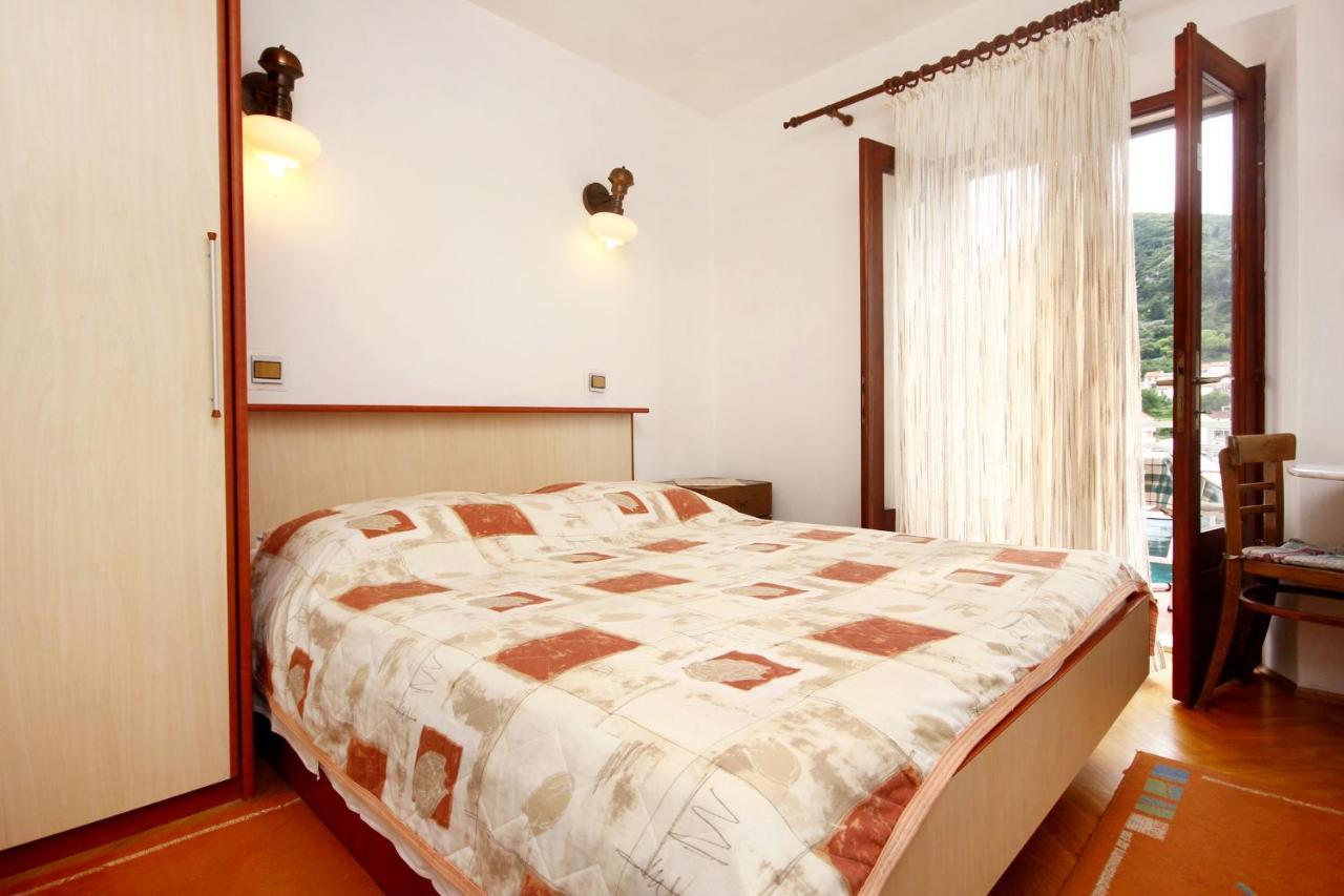 Apartments And Rooms By The Sea Racisce, Korcula - 4341 Dış mekan fotoğraf
