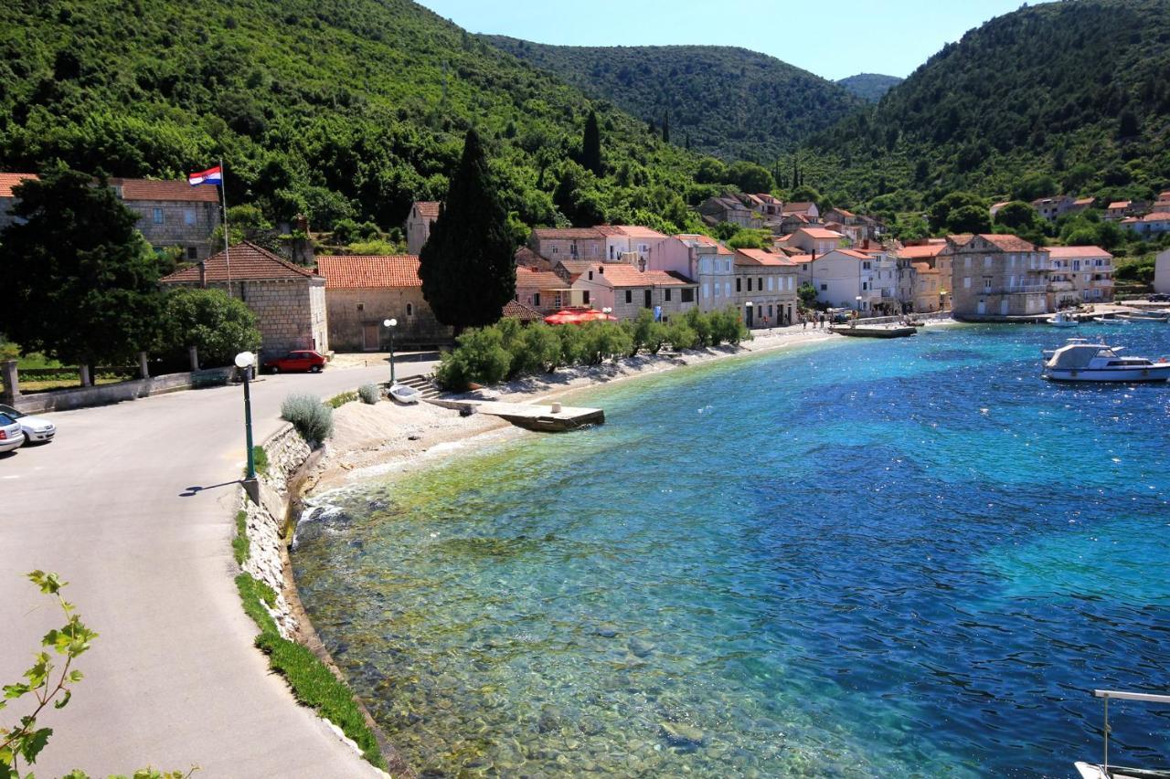 Apartments And Rooms By The Sea Racisce, Korcula - 4341 Dış mekan fotoğraf